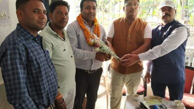 Chhattisgarh Shramjeev Patrakar Sangh Dhamdha block reconstituted, Niket Tamrakar appointed unanimous president