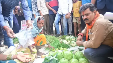 Deputy CM arrived to buy vegetables, showed such a style ... 