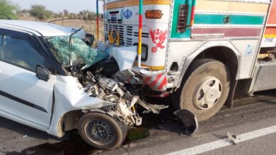 Road accident: Truck and car collided heavily, driver died on the spot.