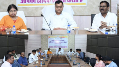 Labour Minister Chairman Shri Devangan launches Chief Minister's Construction Workers Pension Assistance Scheme.