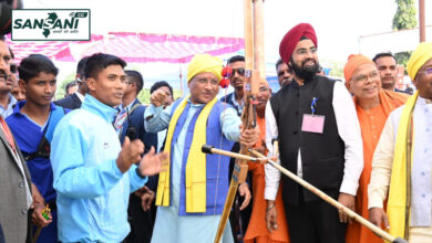 Chief Minister Vishnudev Sai tried his hand in archery, hit the target accurately.