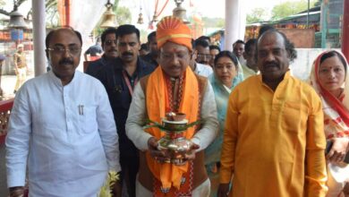 Chief Minister Vishnu Deo Sai visited Jwalamukhi Shaktipeeth located in Shakti Nagar and offered prayers during his visit to Singrauli in Madhya Pradesh today.