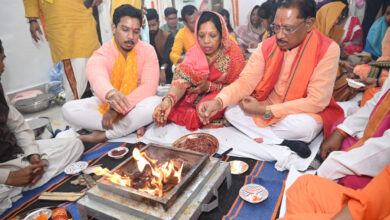 Chief Minister Vishnu Dev offered prayers before shifting to Civil Line Niwas in capital Raipur.