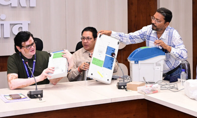 Technical aspects of EVMs and VVPAT machines were explained in the training.