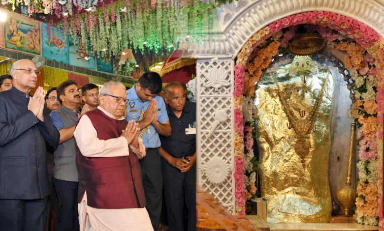 Governor Kalraj Mishra and Ramesh Bais offer prayers at Balaji Dham in Mehandipur.