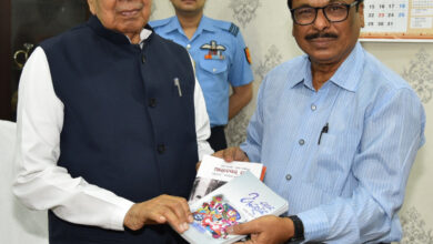 Education Advisor Dr. Mishra calls on Governor Shri Biswabhushan Harichandan.