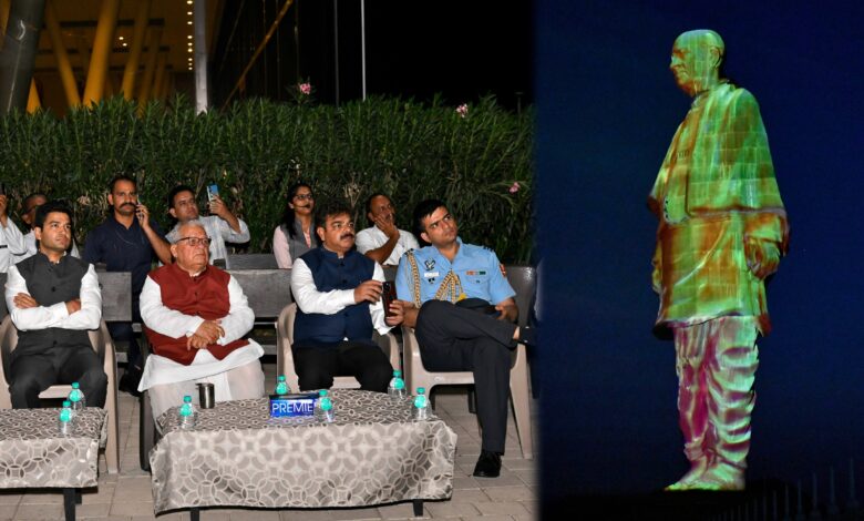 Governor attends light and sound show of "Statue of Unity"