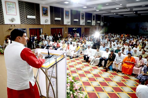 Shri Shaligaram Tomar has done the work of moulding each and every student of the student council: Chief Minister Dr. Yadav