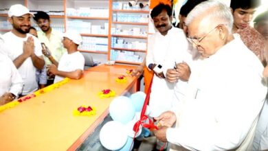 Poor and needy should get the benefit of cheap and quality medicines: Governor Shri Patel.