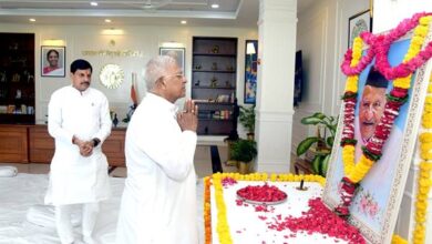 Governor Patel paid homage to Chief Minister Dr. Yadav at CM House. Came to pay tribute to the father