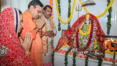 Chief Minister Shri Bhajan Lal Sharma offers prayers on Durga Ashtami