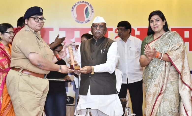 Governor presents 'Nari Shakti 2024' awards, efforts should be made at all levels for women empowerment