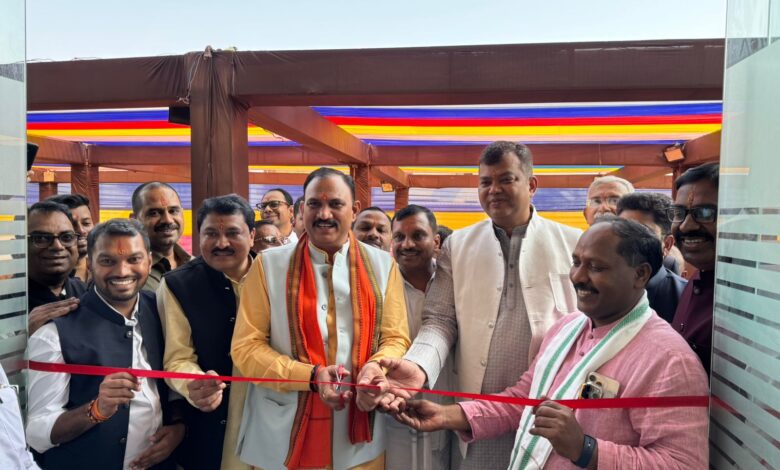 Health Minister Shyam Bihari Jaiswal inaugurates Dr. Abhimanyu Ayurveda Multispecialty Hospital