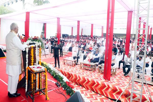 Context of resolve to serve nation with convocation, education and rites: Governor Shri Patel