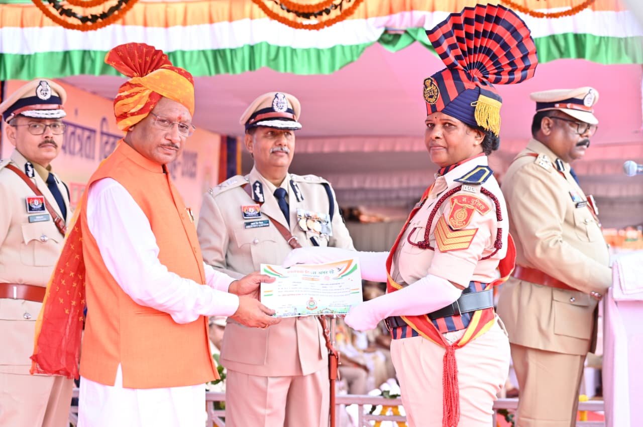 जन-जन की सहभागिता से साकार होगा विकसित छत्तीसगढ़ का सपना: मुख्यमंत्री श्री विष्णु देव साय 1 जन-जन की सहभागिता से साकार होगा विकसित छत्तीसगढ़ का सपना: मुख्यमंत्री श्री विष्णु देव साय