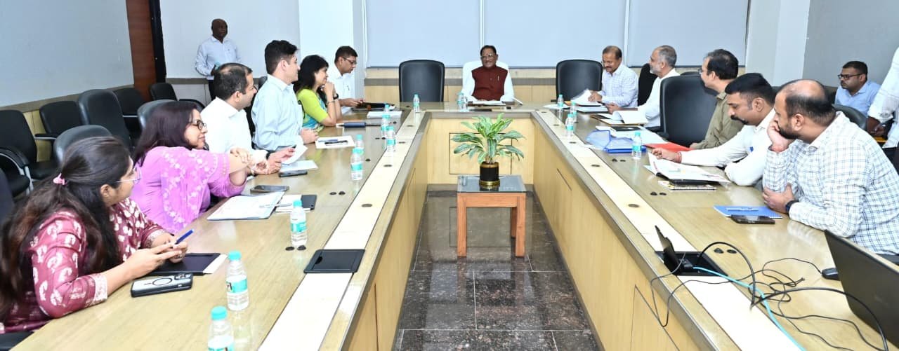 नहीं चलेगी 'पेशी पर पेशी': मुख्यमंत्री श्री विष्णुदेव साय ने कलेक्टर्स और संभाग आयुक्तों को दिए स्पष्ट निर्देश 1 नहीं चलेगी 'पेशी पर पेशी': मुख्यमंत्री श्री विष्णुदेव साय ने कलेक्टर्स और संभाग आयुक्तों को दिए स्पष्ट निर्देश