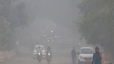 Red alert in 12 areas of Delhi, orange in 22, air quality in 'very poor' category